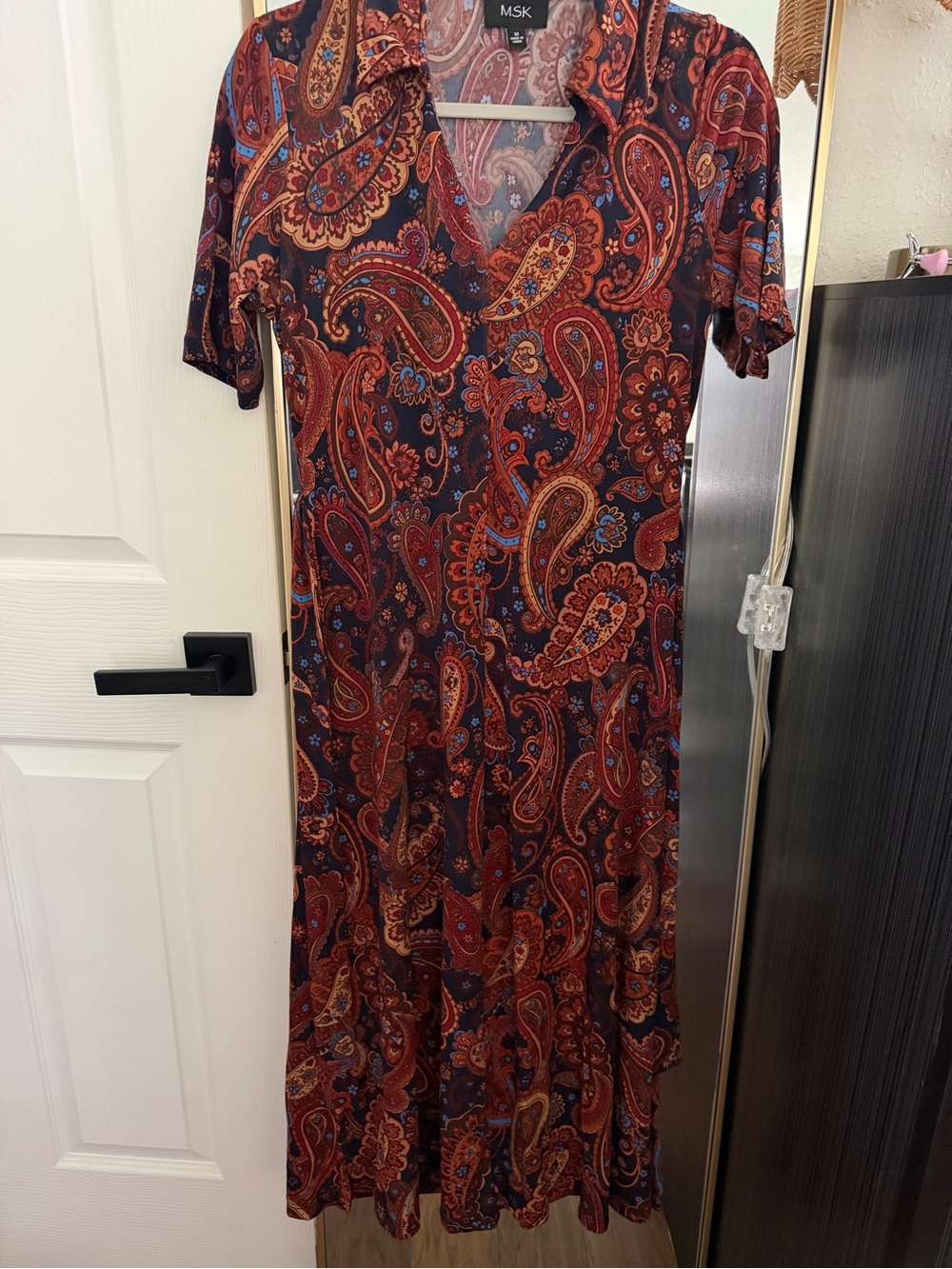 MSK Maxi Dress in Rust, Navy and Blue Accents